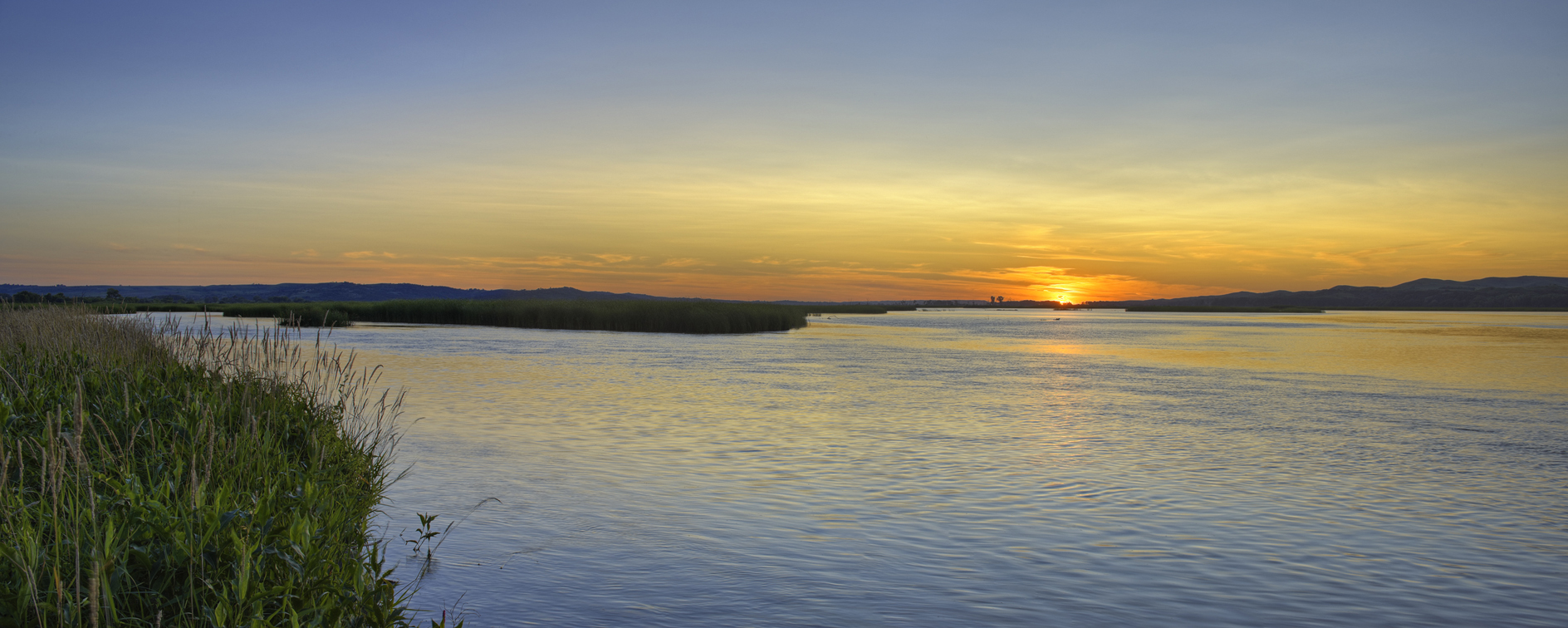 Along the Wide Missouri
