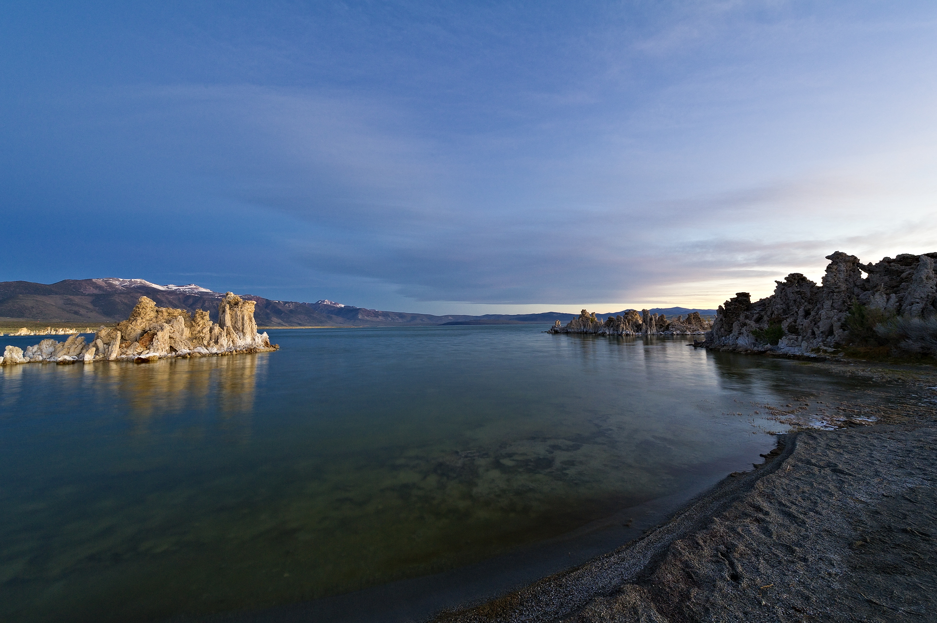 Dawn at Mono Lake